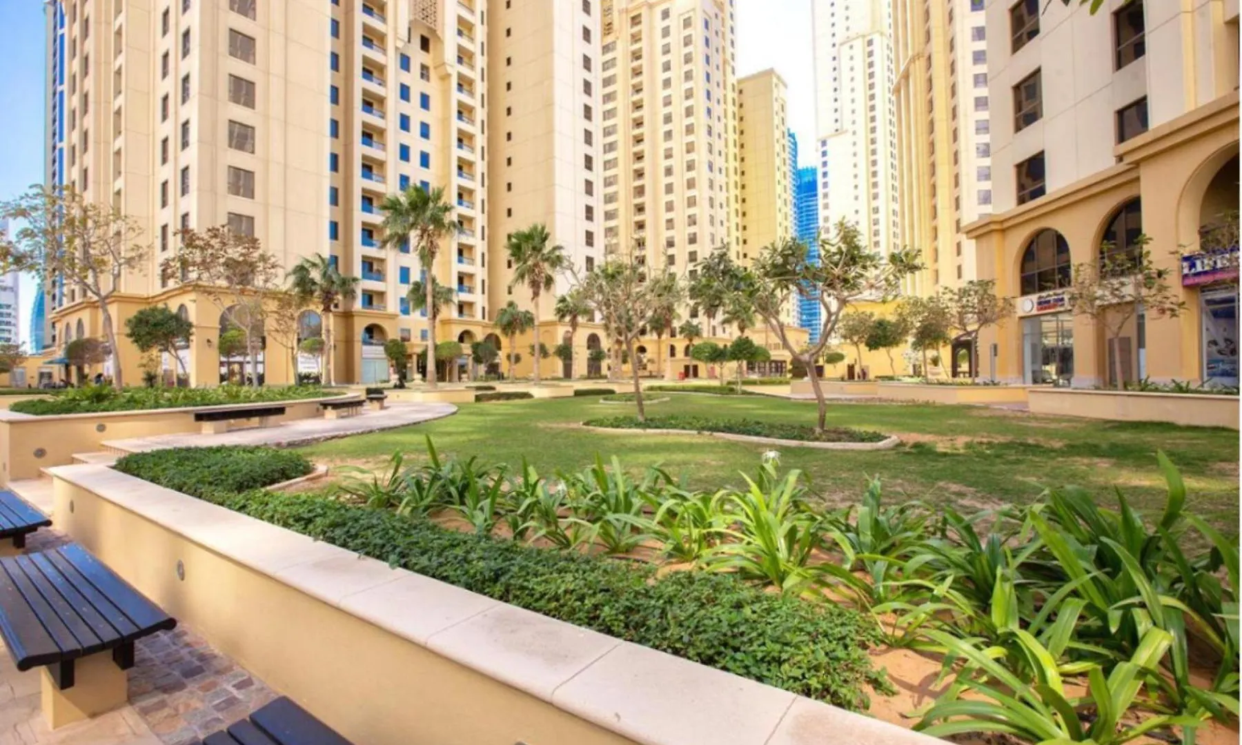Charming Spacious Studio Apartment In The Heart Of Jbr By Sweet Homes Dubai
