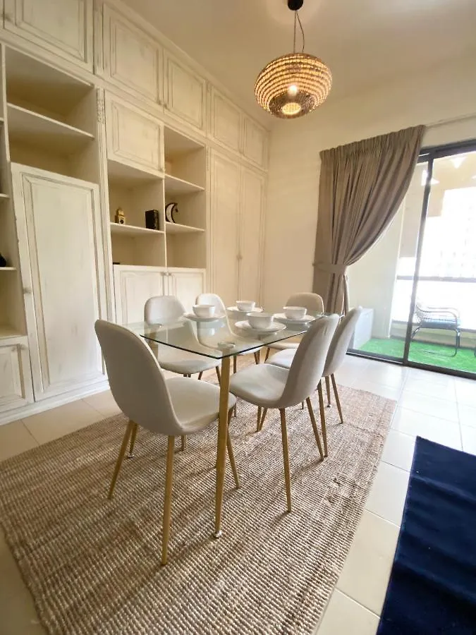 Charming Spacious Studio Apartment In The Heart Of Jbr By Sweet Homes Dubai United Arab Emirates